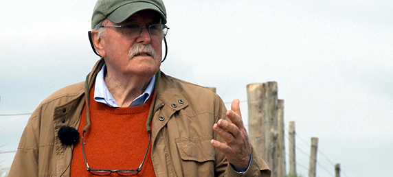 No Ideas But in Things – The Composer Alvin Lucier