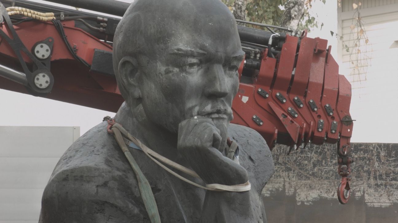 Forgetting Lenin Forgetting Lenin