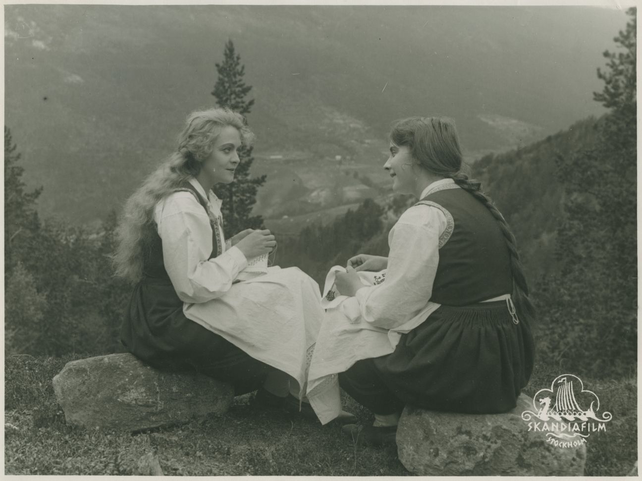 Silent Film with Live Music: A Norwegian Lass Silent Film with Live Music: A Norwegian Lass