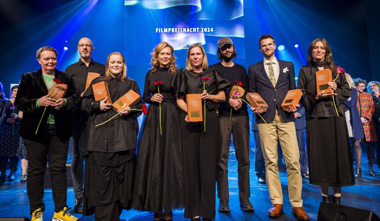 Hrafnhildur Gunnarsdóttir, Reik Möller, Katla Njálsdóttir, Mirja Turestedt, Caroline Ingvarsson, Tom Otte, Eirik Sæter Stordahl, Sylvia Le Fanu
