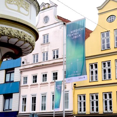 Flag with logo of the Nordic Film Days Lübeck © Nordische Filmtage Lübeck / Wolf-Dietrich Turné