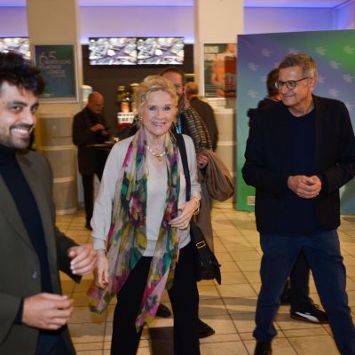 Liv Ullmann arrives at the festival (left: Dheeraj Akolkar, right: Thomas Hailer) © Nordische Filmtage Lübeck / Christine Rudolf