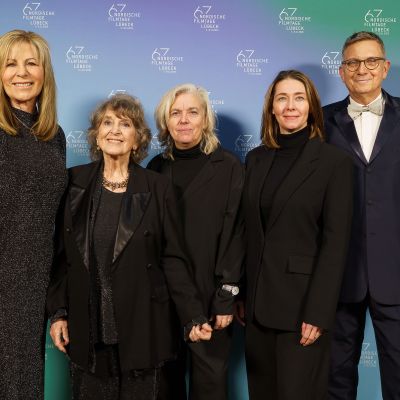 Susanne Kasimir, Siw Malmkvist, Stina Gardell, Frida Järnbert, Thomas Hailer