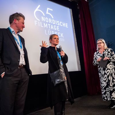 Sveinn Þorir Geirsson (actor "Descendants"), Tinna Hrafnsdóttir (director "Descendants"), Wendy Mitchell (moderator) © Nordische Filmtage Lübeck / Olaf Malzahn