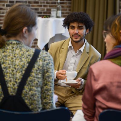 In the background: Lukas von Horbatschewksy (moderator) © Nordische Filmtage Lübeck / Christine Rudolf