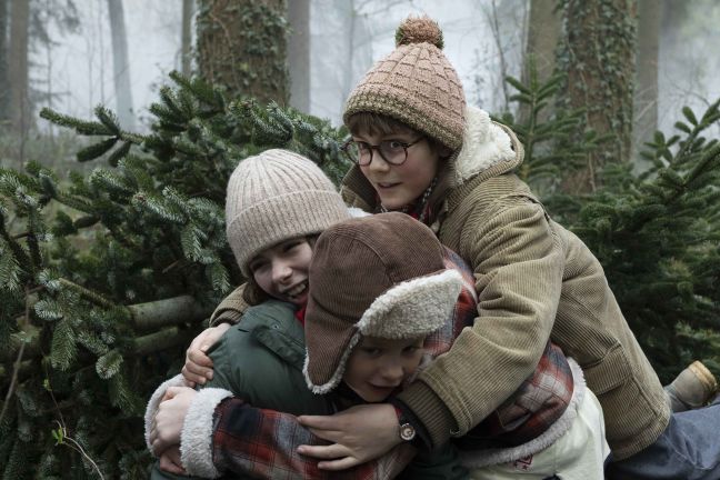 Martha, Mikkel und Mats feiern „Weihnachten in Sommerby“ bei ihrer Oma Inge