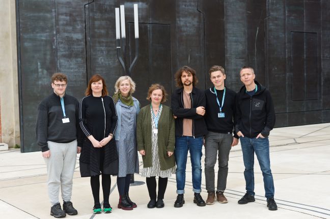 Tóki Jansson, Helen Takkin, Pola Rader, Gailė Garnelytė, Armands Začs, Johannes Vang, Inuk Jørgensen (FUTURE NORTH Gäste) © Nordische Filmtage Lübeck / Christine Rudolf