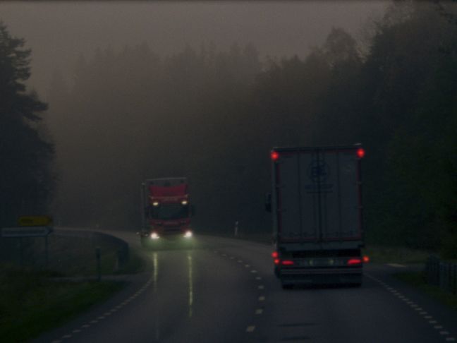 Zwei Trucks auf der Straße